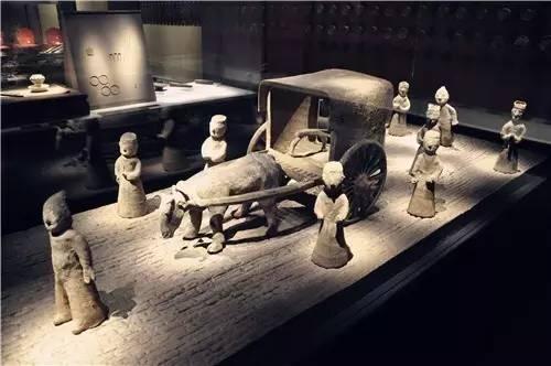 嬉戲心態，見慣不怪;河中欲转千帆舞打一准确生肖全面释义、专家解答解释落实