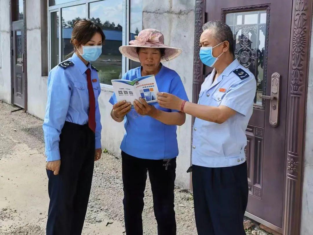 嬉戲心態，見慣不怪;河中欲转千帆舞打一准确生肖,警惕虚假宣传,深度解答解释落实